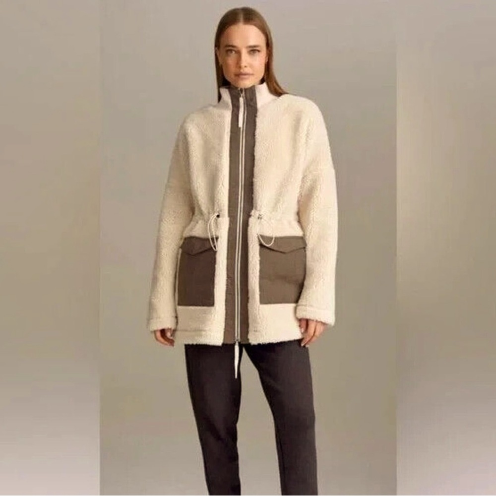 Varley sherpa jacket